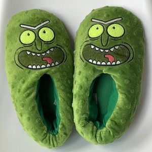 Rick and Morty “Pickle Rick” Men’s Slippers